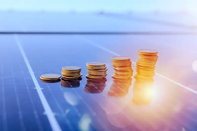 An illustration of the savings from solar